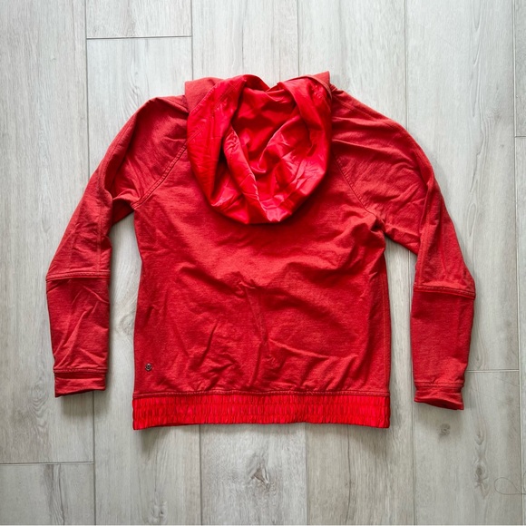 Lululemon Hoodie Sweater Women’s Size 4 - Picture 3 of 3